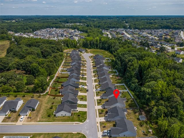 302 Stockland Trail, Fountain Inn, SC 29644