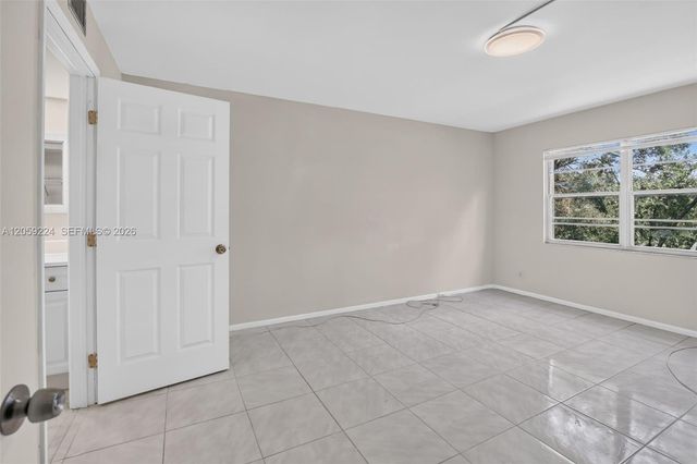 12800 SW 7th CT, 306G, Pembroke Pines, FL 33027