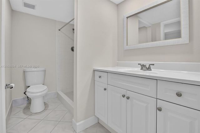 12800 SW 7th CT, 306G, Pembroke Pines, FL 33027