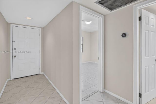 12800 SW 7th CT, 306G, Pembroke Pines, FL 33027