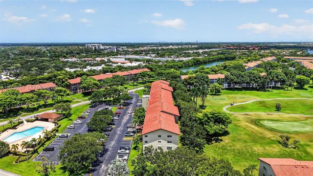 12800 SW 7th CT, 306G, Pembroke Pines, FL 33027