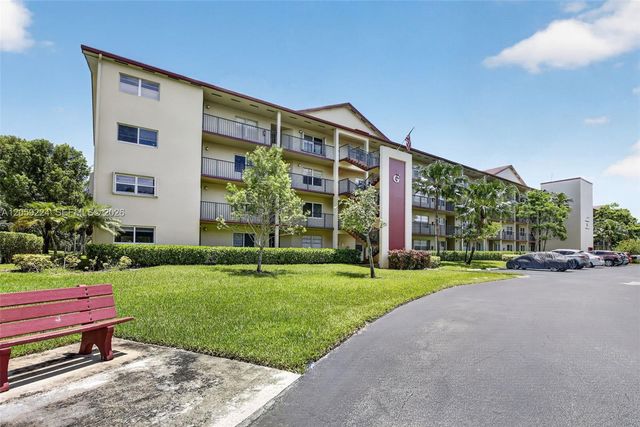 12800 SW 7th CT, 306G, Pembroke Pines, FL 33027
