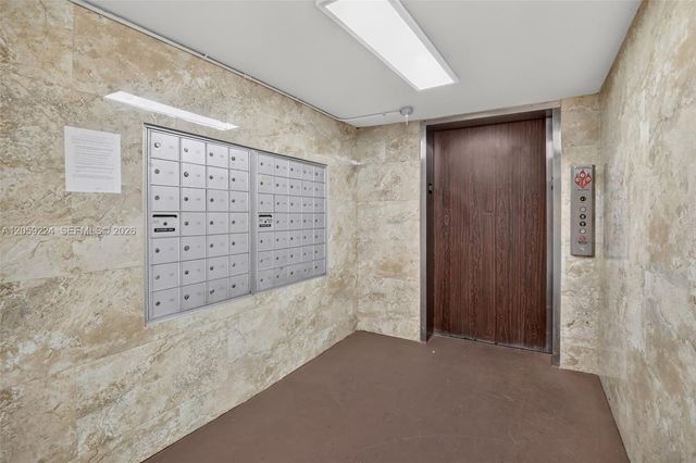 12800 SW 7th CT, 306G, Pembroke Pines, FL 33027