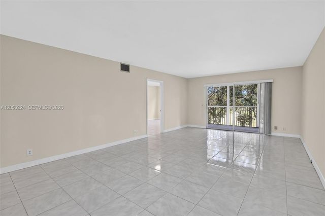 12800 SW 7th CT, 306G, Pembroke Pines, FL 33027
