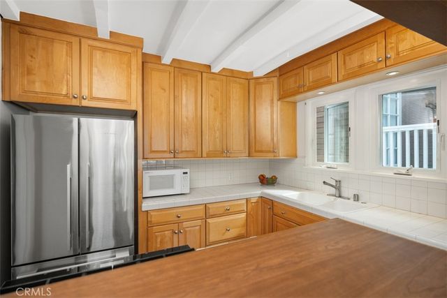 122 Opal Avenue 2, Newport Beach, CA 92662