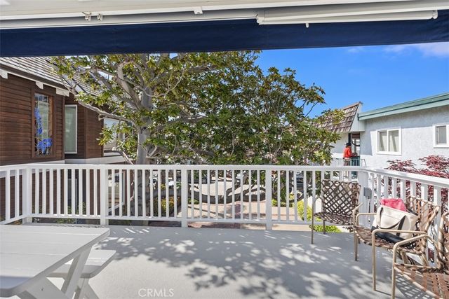 122 Opal Avenue 2, Newport Beach, CA 92662