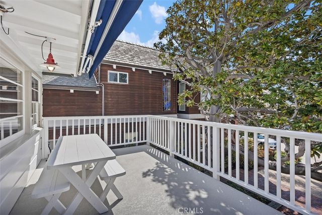 122 Opal Avenue 2, Newport Beach, CA 92662
