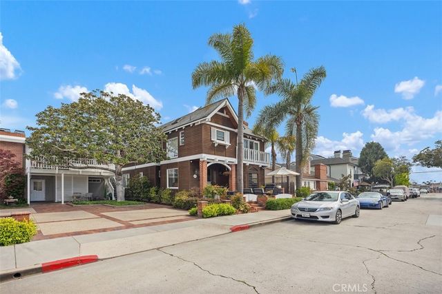 122 Opal Avenue 2, Newport Beach, CA 92662