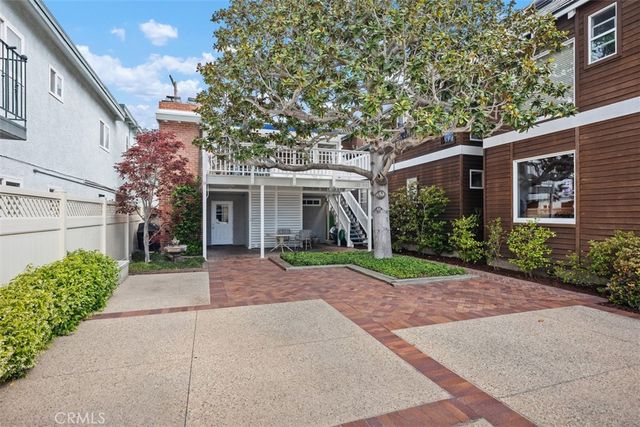 122 Opal Avenue 2, Newport Beach, CA 92662