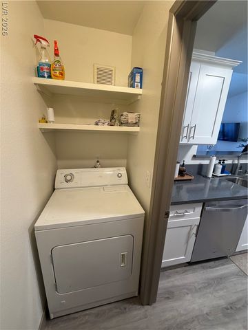 950 Seven Hills Drive 2021, Henderson, NV 89052