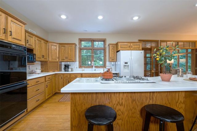 3867 Timber Creek Court, Eau Claire, WI 54701