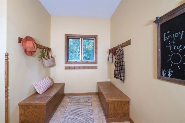 3867 Timber Creek Court, Eau Claire, WI 54701