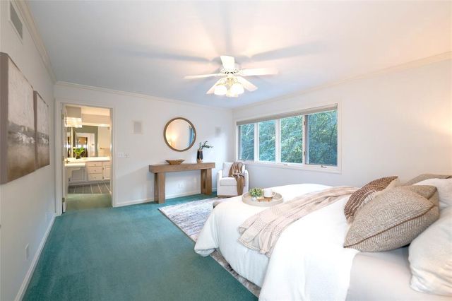 3867 Timber Creek Court, Eau Claire, WI 54701