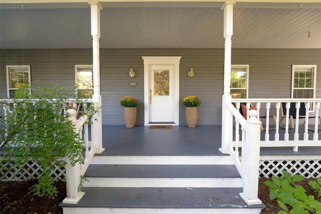 3867 Timber Creek Court, Eau Claire, WI 54701