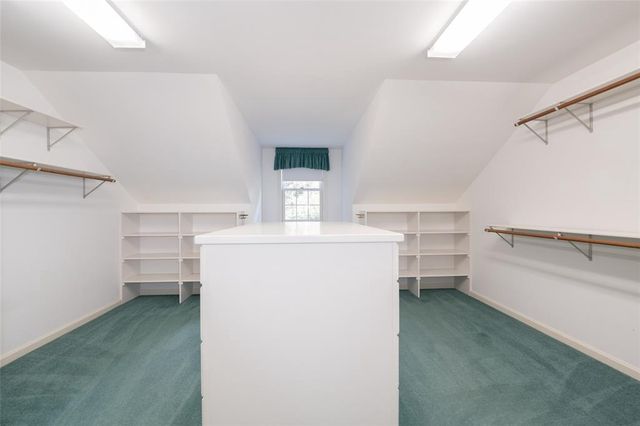 3867 Timber Creek Court, Eau Claire, WI 54701