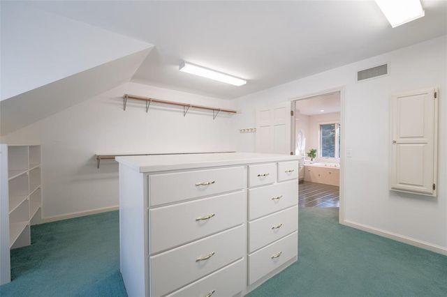 3867 Timber Creek Court, Eau Claire, WI 54701