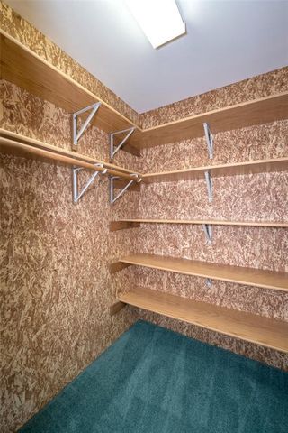 3867 Timber Creek Court, Eau Claire, WI 54701