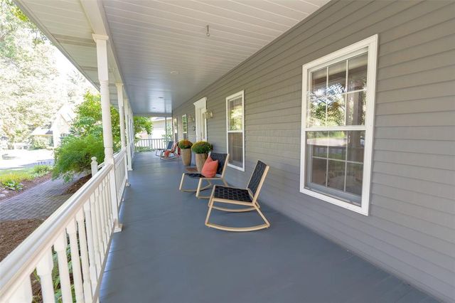 3867 Timber Creek Court, Eau Claire, WI 54701