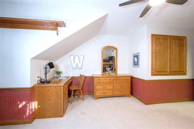 3867 Timber Creek Court, Eau Claire, WI 54701