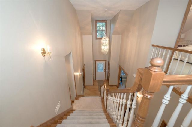 3867 Timber Creek Court, Eau Claire, WI 54701