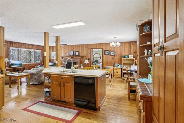 6023 Pioneer Trail, Hiram, OH 44234