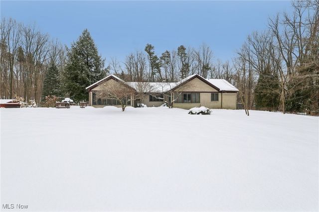 6023 Pioneer Trail, Hiram, OH 44234