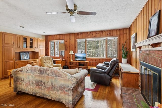 6023 Pioneer Trail, Hiram, OH 44234