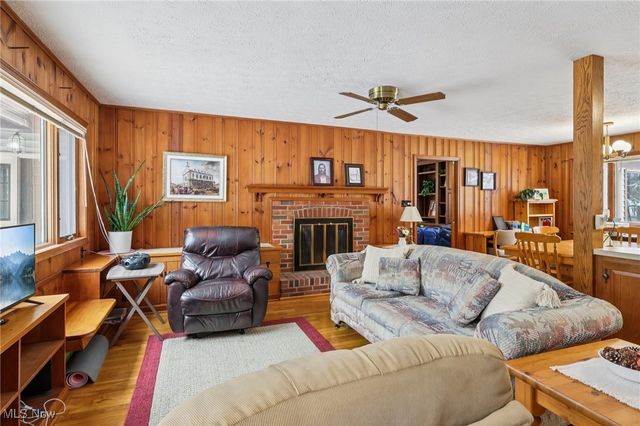 6023 Pioneer Trail, Hiram, OH 44234