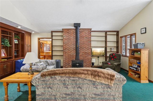 6023 Pioneer Trail, Hiram, OH 44234