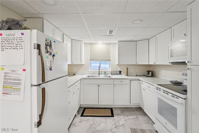 6023 Pioneer Trail, Hiram, OH 44234