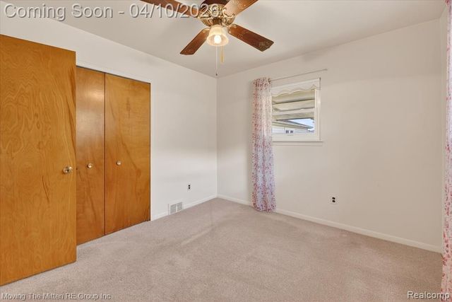 6623 N Silvery Lane, Dearborn Heights, MI 48127