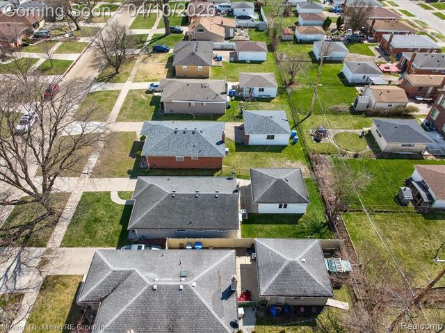 6623 N Silvery Lane, Dearborn Heights, MI 48127