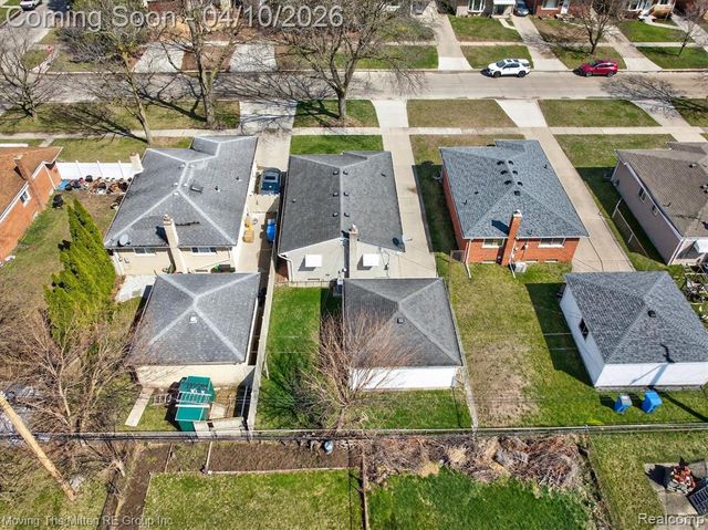 6623 N Silvery Lane, Dearborn Heights, MI 48127