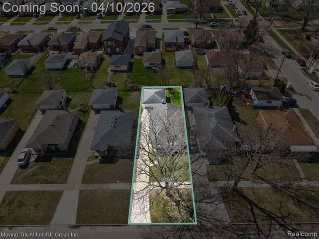 6623 N Silvery Lane, Dearborn Heights, MI 48127