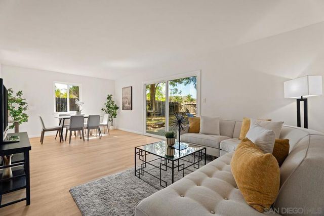 8364 June Lake, San Diego, CA 92119