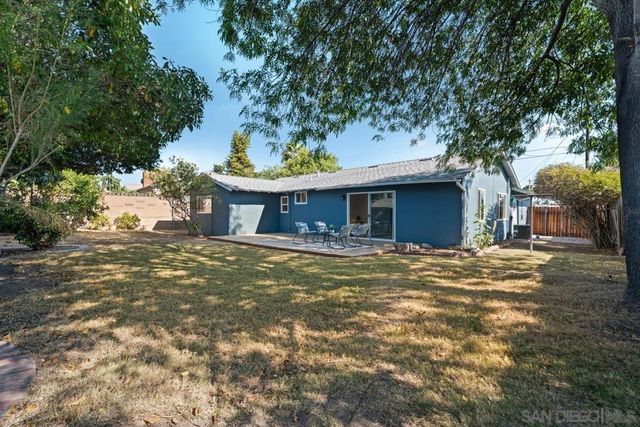 8364 June Lake, San Diego, CA 92119