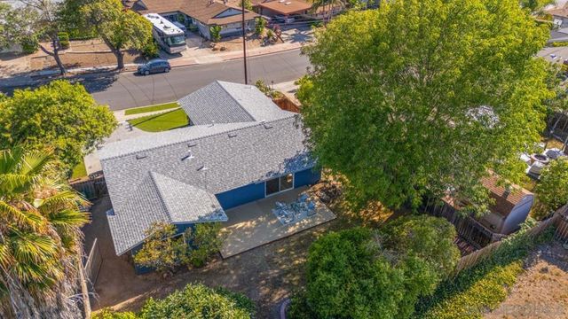 8364 June Lake, San Diego, CA 92119