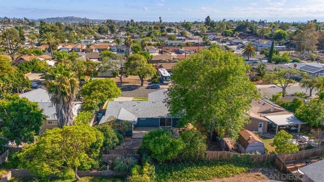 8364 June Lake, San Diego, CA 92119