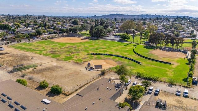 8364 June Lake, San Diego, CA 92119