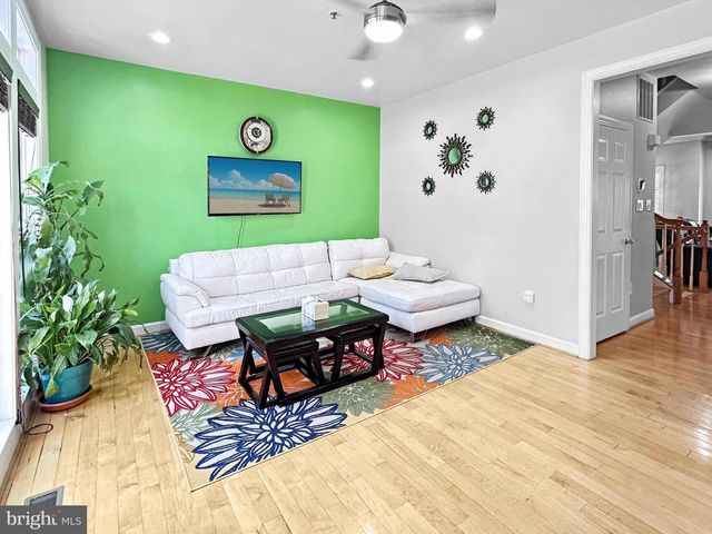 913 HIGHLAND RIDGE AVE, Gaithersburg, MD 20878