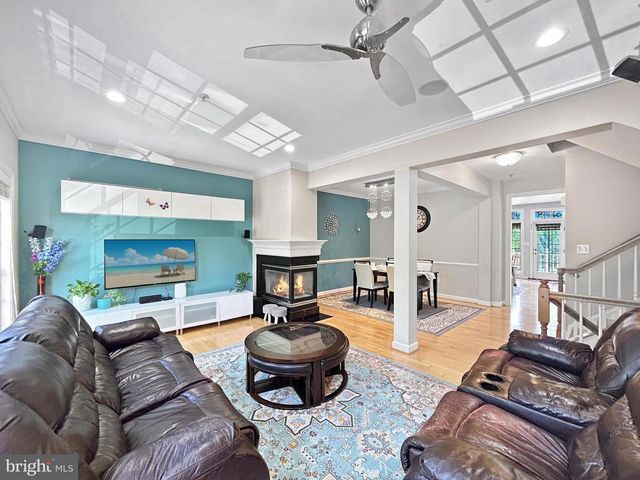 913 HIGHLAND RIDGE AVE, Gaithersburg, MD 20878