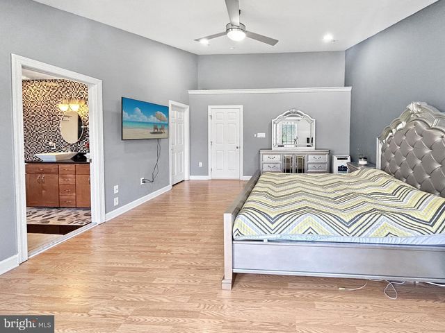 913 HIGHLAND RIDGE AVE, Gaithersburg, MD 20878