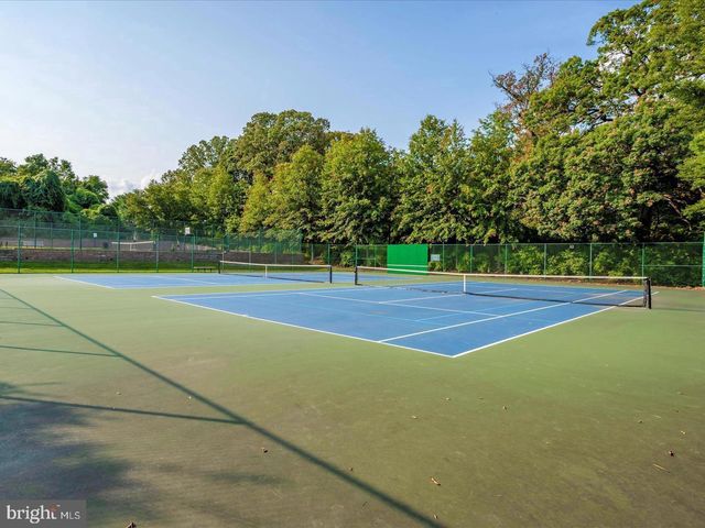 913 HIGHLAND RIDGE AVE, Gaithersburg, MD 20878