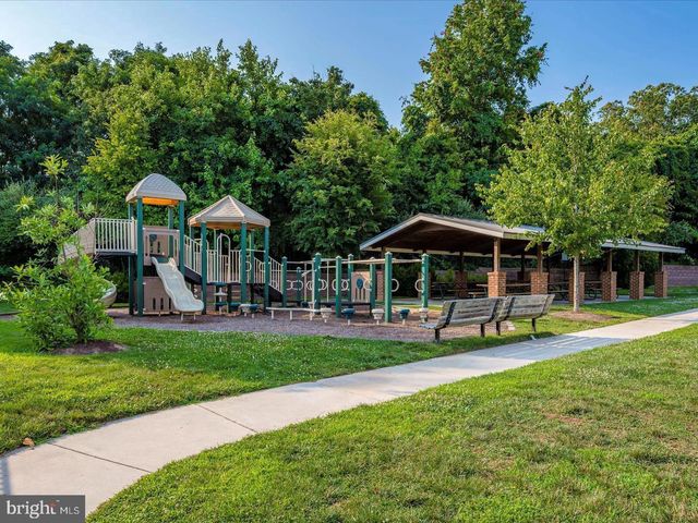 913 HIGHLAND RIDGE AVE, Gaithersburg, MD 20878