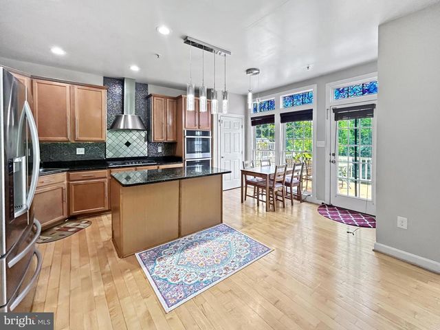 913 HIGHLAND RIDGE AVE, Gaithersburg, MD 20878