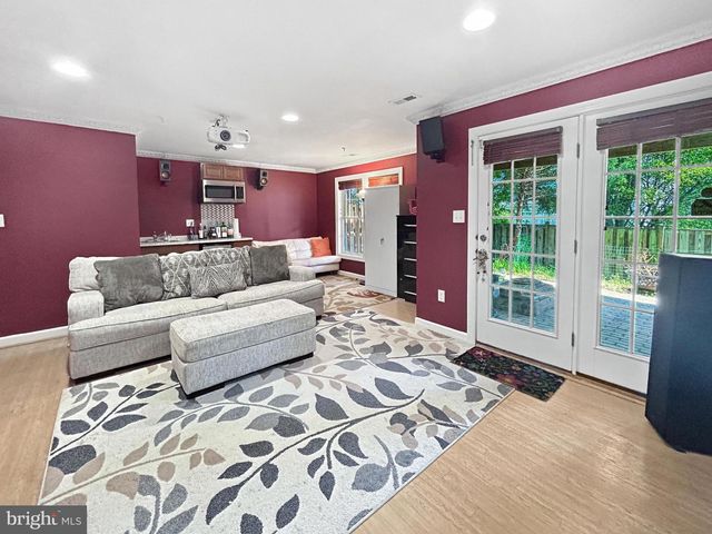 913 HIGHLAND RIDGE AVE, Gaithersburg, MD 20878