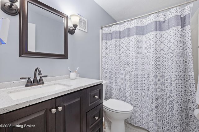 3503 Lodge Ln 306, Louisville, KY 40218