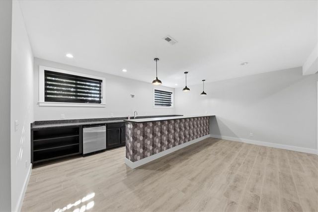 9338 Rochelle Lane, Clearcreek Twp, OH 45458