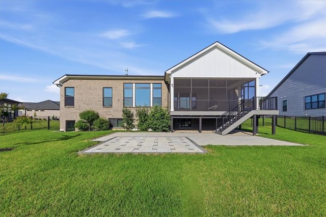 9338 Rochelle Lane, Clearcreek Twp, OH 45458