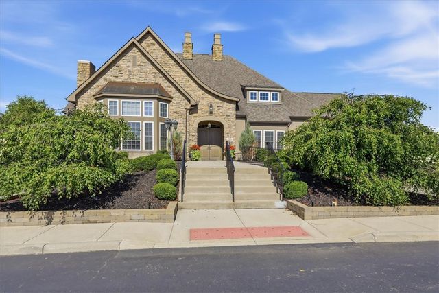 9338 Rochelle Lane, Clearcreek Twp, OH 45458
